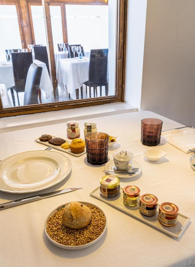 Casa Corsetti - Locanda E Ristorante Magione Eksteriør bilde